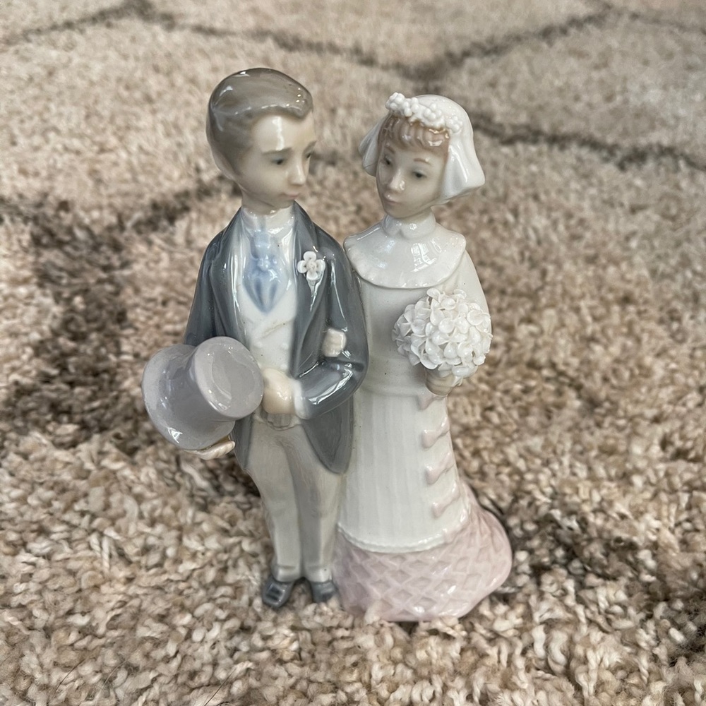 Lladro Bride and Groom